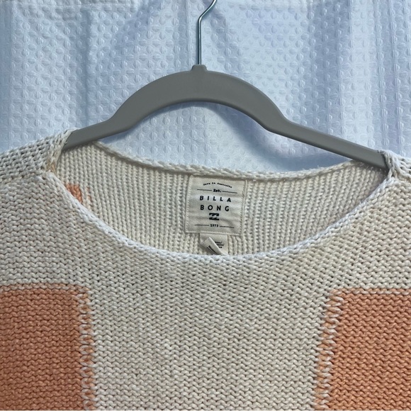 Billabong Peach and Cream Boxy Cropped Checkered Cotton Sweater Medium Beach - Picture 2 of 8